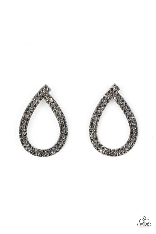 Diva Dust - Black - Paparazzi Earring Image