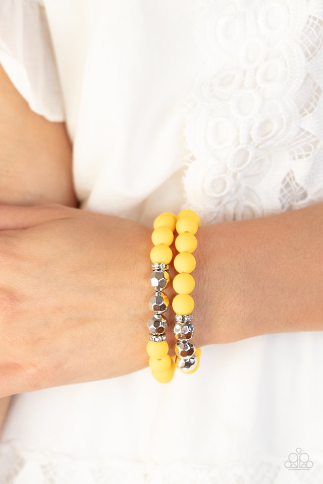 Dip and Dive - Yellow - Paparazzi Bracelet Image