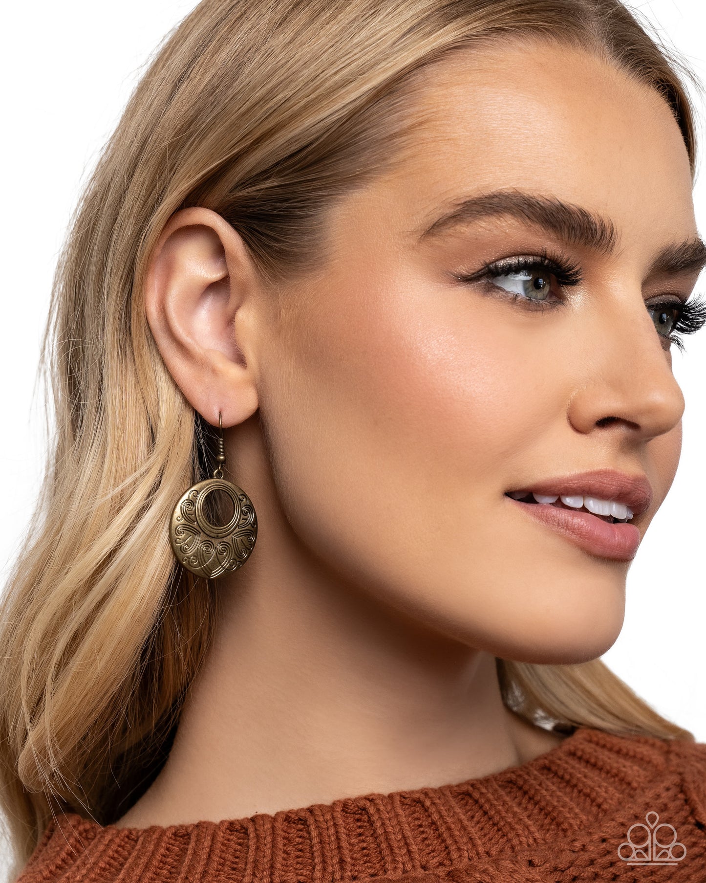 Western Beau - Brass - Brass - Paparazzi Earring Image