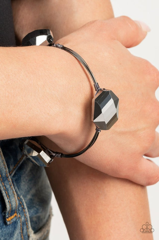 Galactic Getaway - Black - Paparazzi Bracelet Image