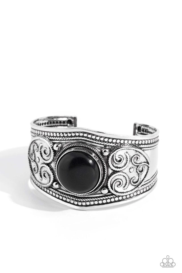 Prairie Romance - Black - Paparazzi Bracelet Image