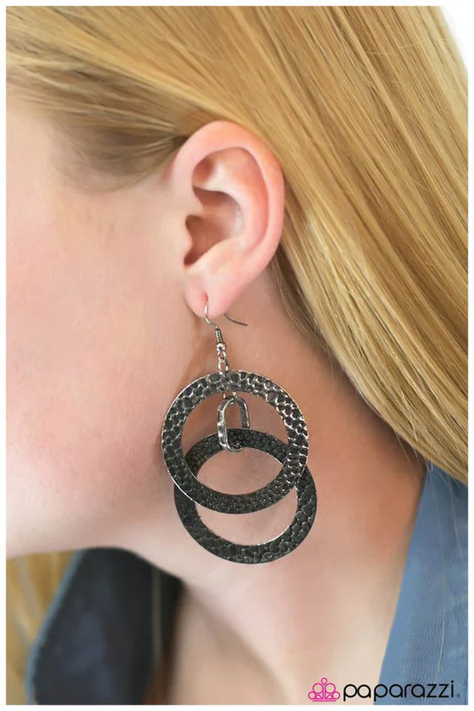 Paparazzi Earring ~ Incognito - Silver