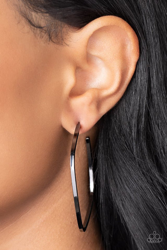 Major Flex - Black - Paparazzi Earring Image