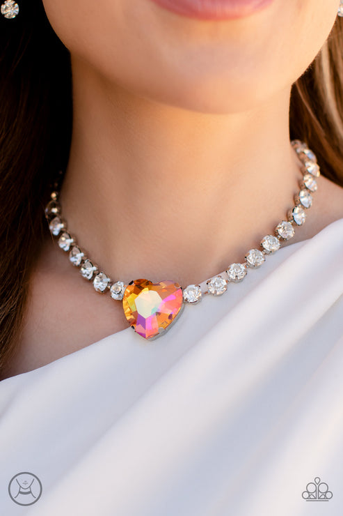 Paparazzi Necklace ~ Heart in My Throat - Orange
