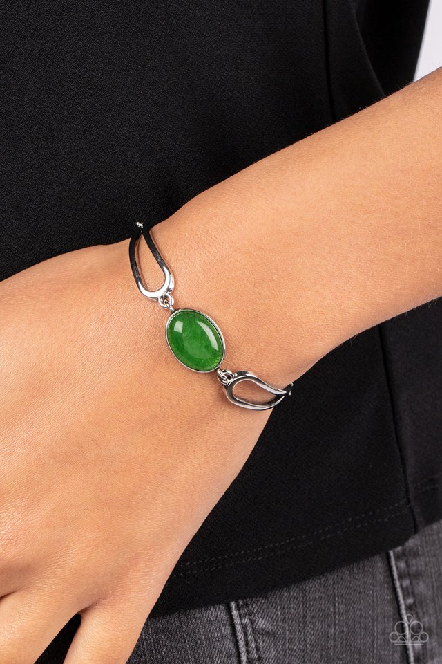 A Quarter Past ZEN - Green - Paparazzi Bracelet Image