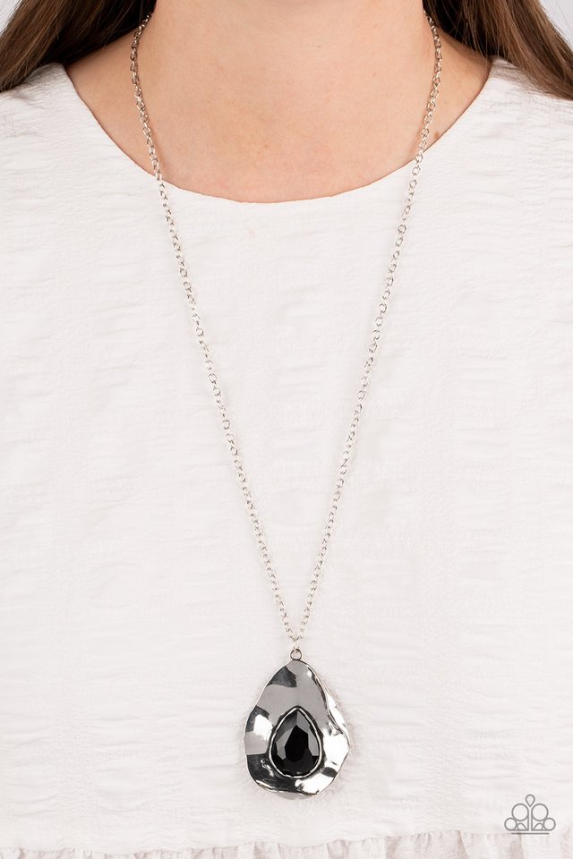 Surrealist Sparkle - Black - Paparazzi Necklace Image