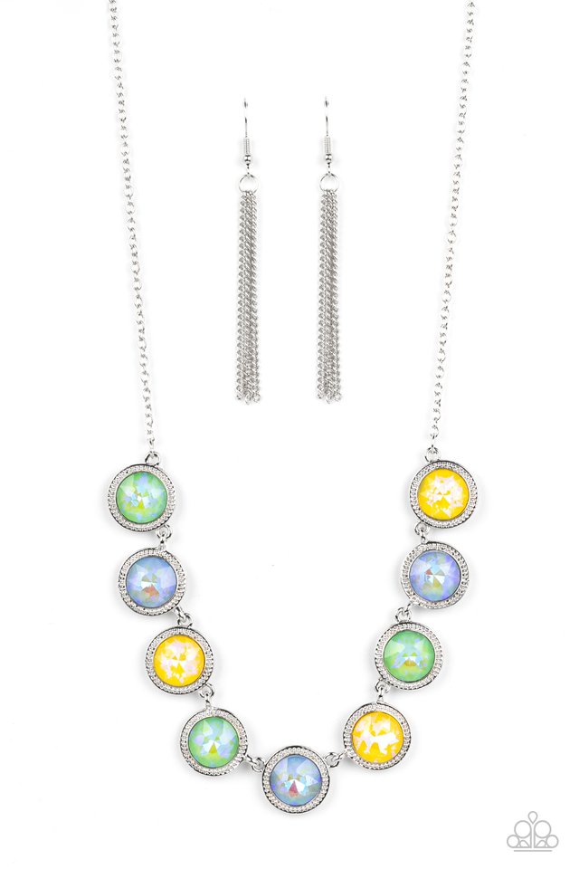 Queen of the Cosmos - Green - Paparazzi Necklace Image
