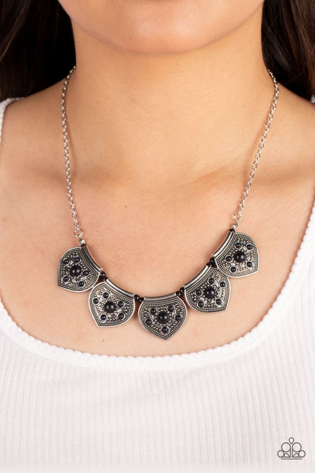 Badlands Basin - Black - Paparazzi Necklace Image