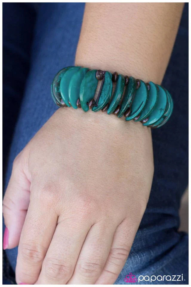 Paparazzi Bracelet ~ Days Of Summer - Blue