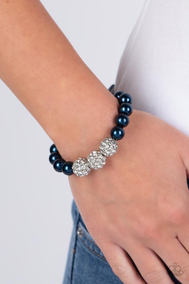 Breathtaking Ball - Blue - Paparazzi Bracelet Image