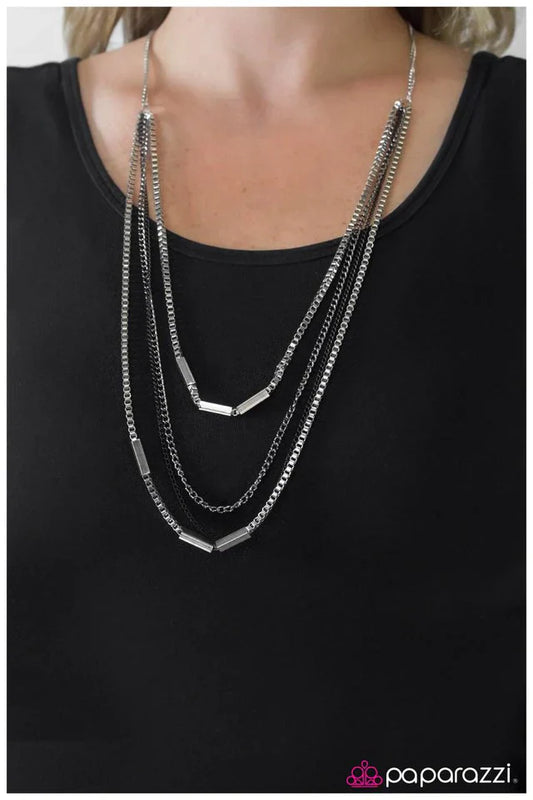 Paparazzi Necklace ~ True Grit - Silver