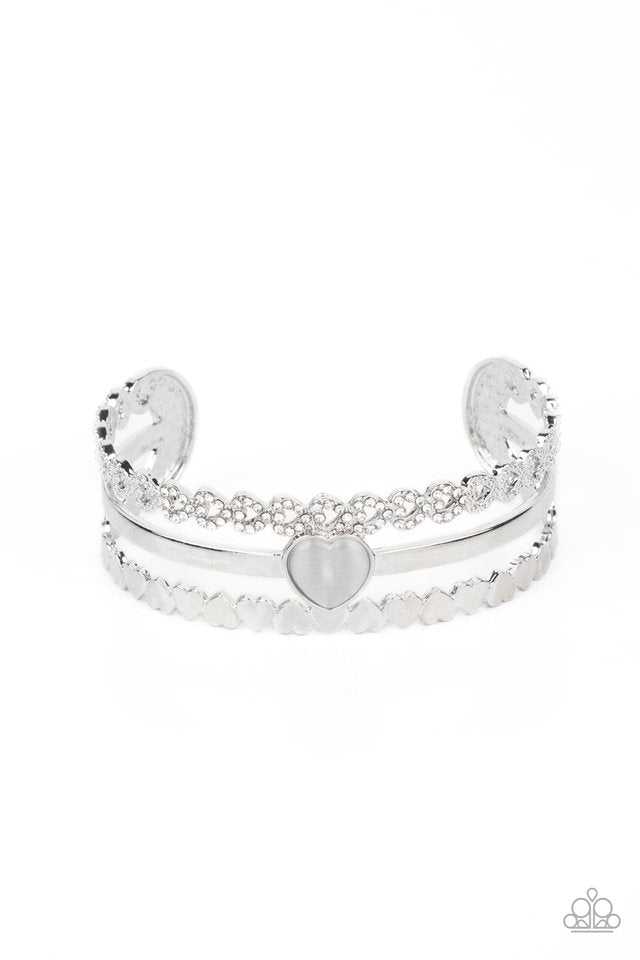 You Win My Heart - White - Paparazzi Bracelet Image