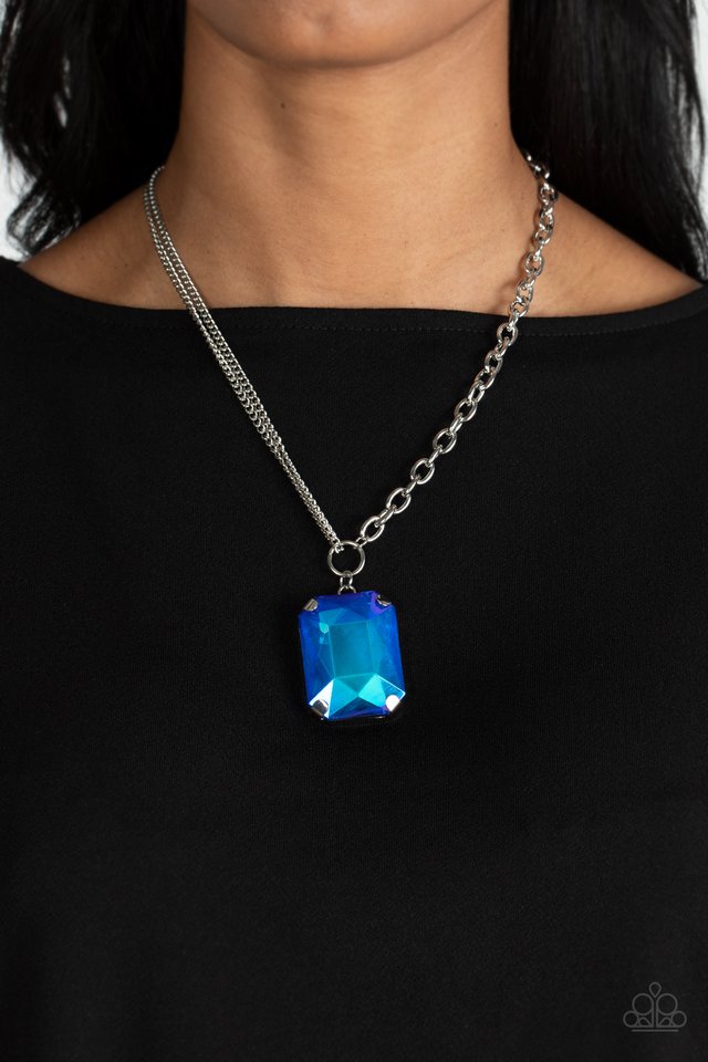���Instant Intimidation - Blue - Paparazzi Necklace Image