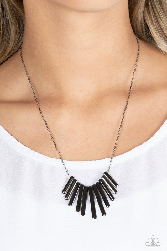 Leading MANE - Black - Paparazzi Necklace Image