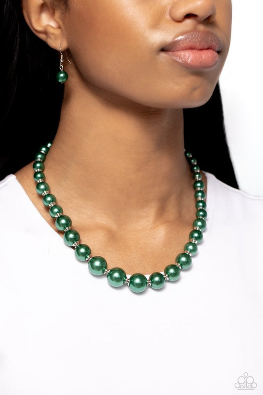 Manhattan Mogul - Green - Paparazzi Necklace Image