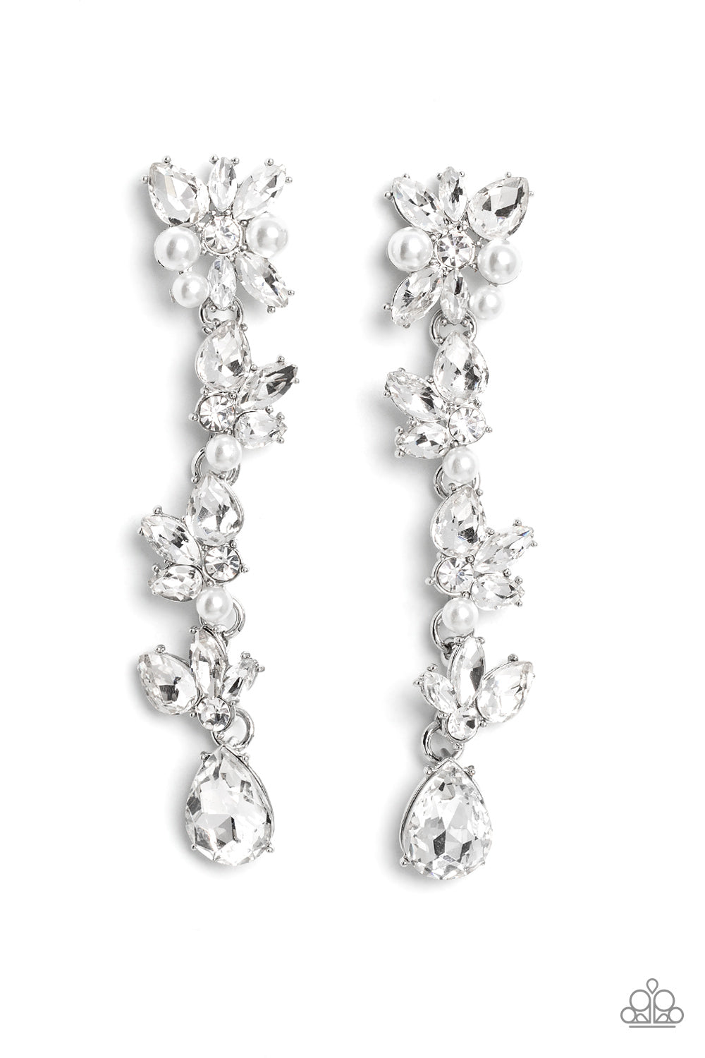Paparazzi Earring ~ LIGHT at the Opera - White