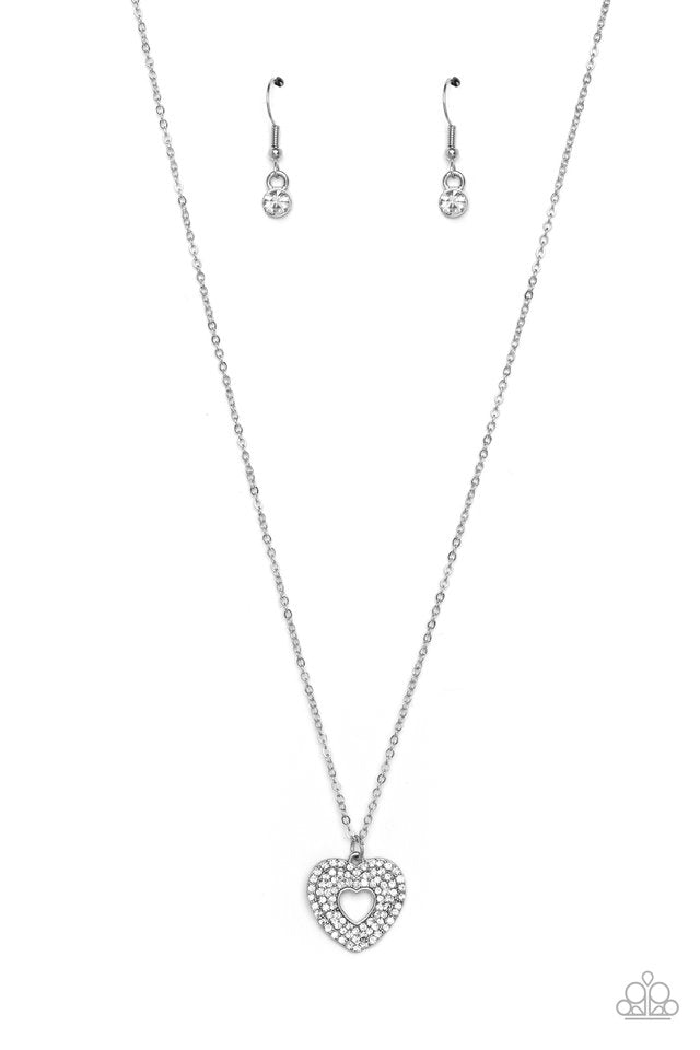 Romantic Retreat - White - Paparazzi Necklace Image