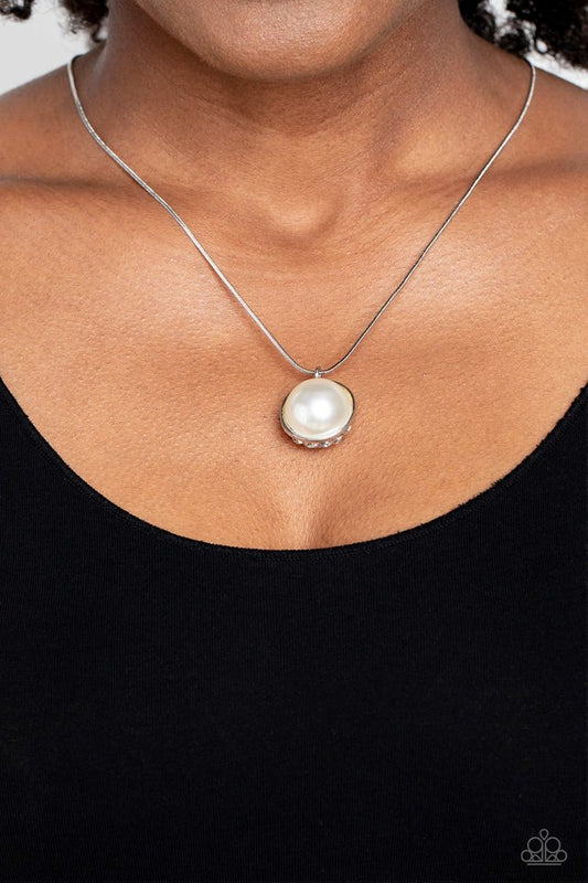 Haute Hybrid - White - Paparazzi Necklace Image