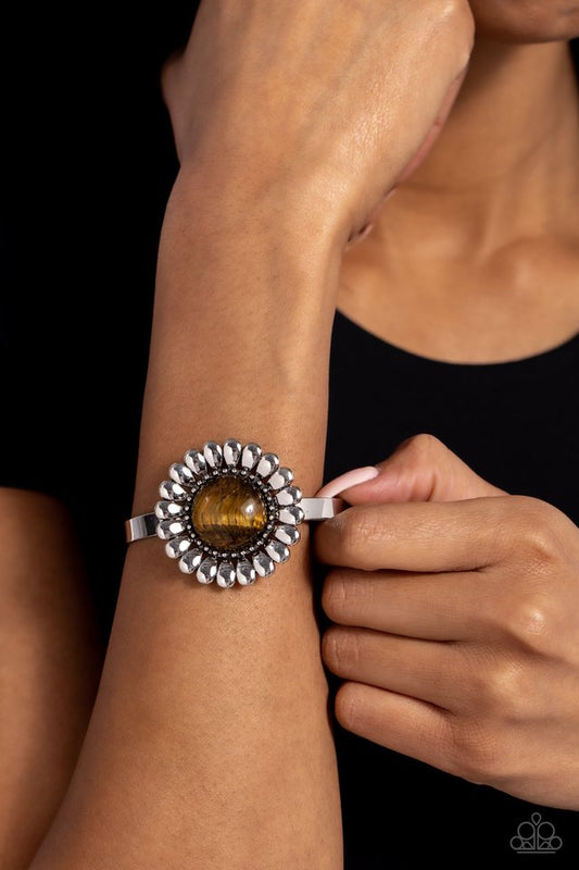 Organic Orchard - Brown - Paparazzi Bracelet Image