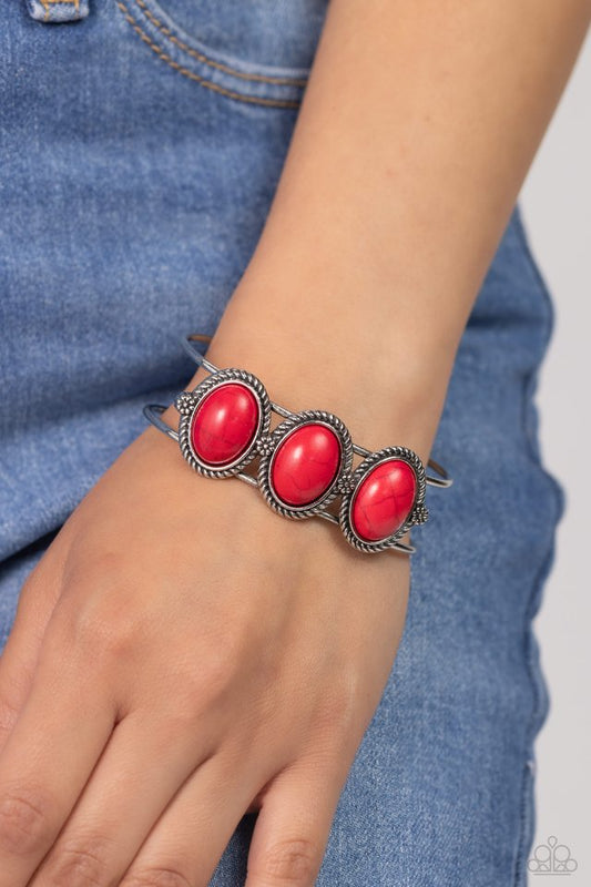 Badlands Backdrop - Red - Paparazzi Bracelet Image