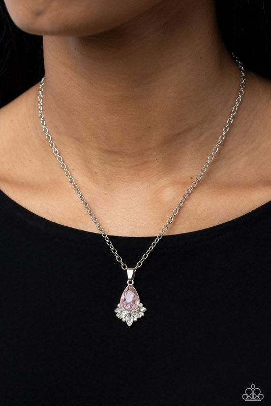 Fancy Fringe - Pink - Paparazzi Necklace Image