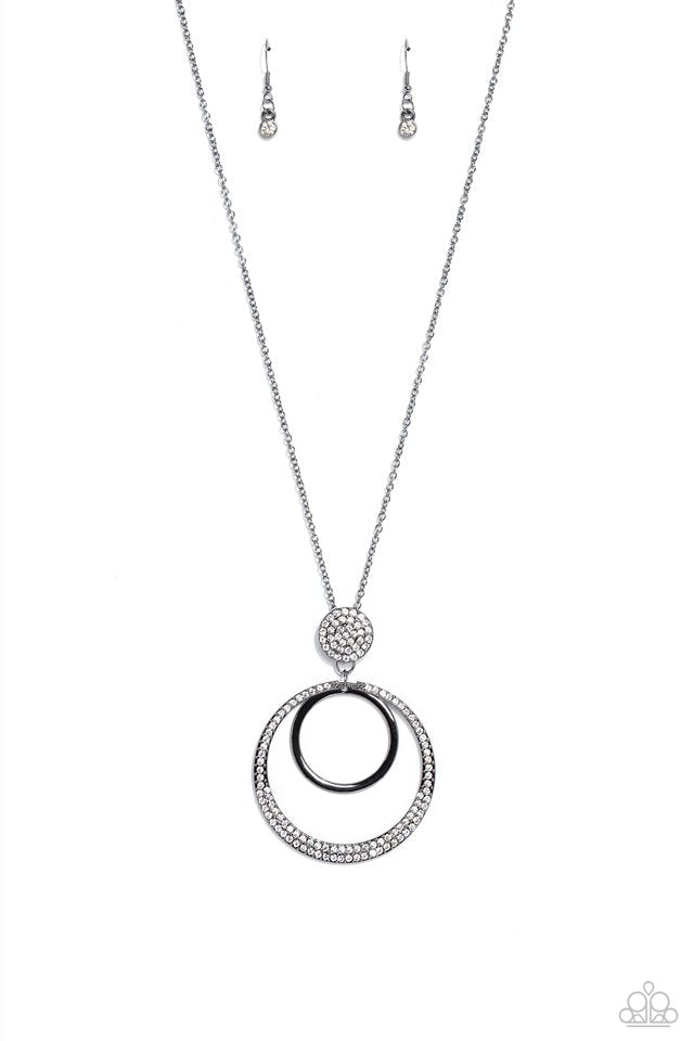 Spanish Sizzle - Black - Paparazzi Necklace Image