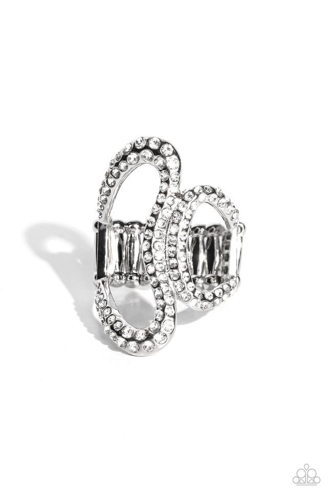 Gap Year - White - Paparazzi Ring Image