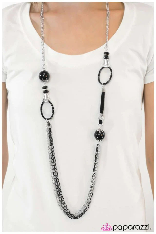 Paparazzi Necklace ~ Lifes a Gamble - Black