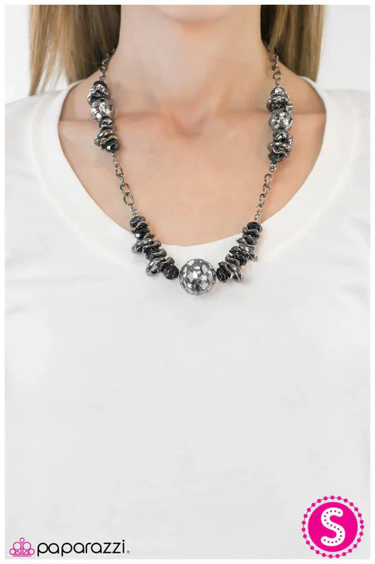 Paparazzi Necklace ~ Rant and Rave - Black