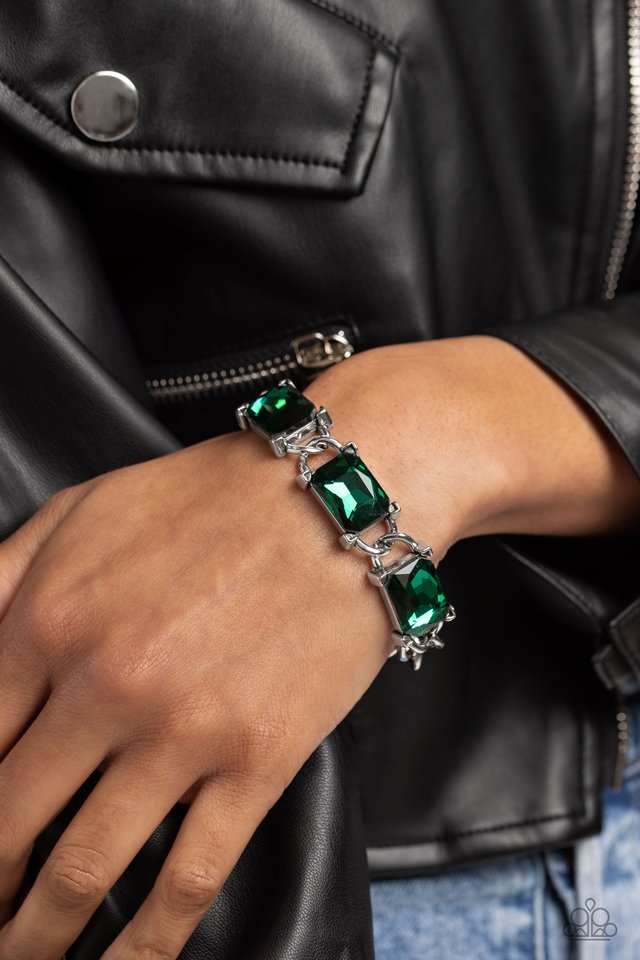 Dazzling Debut - Green - Paparazzi Bracelet Image