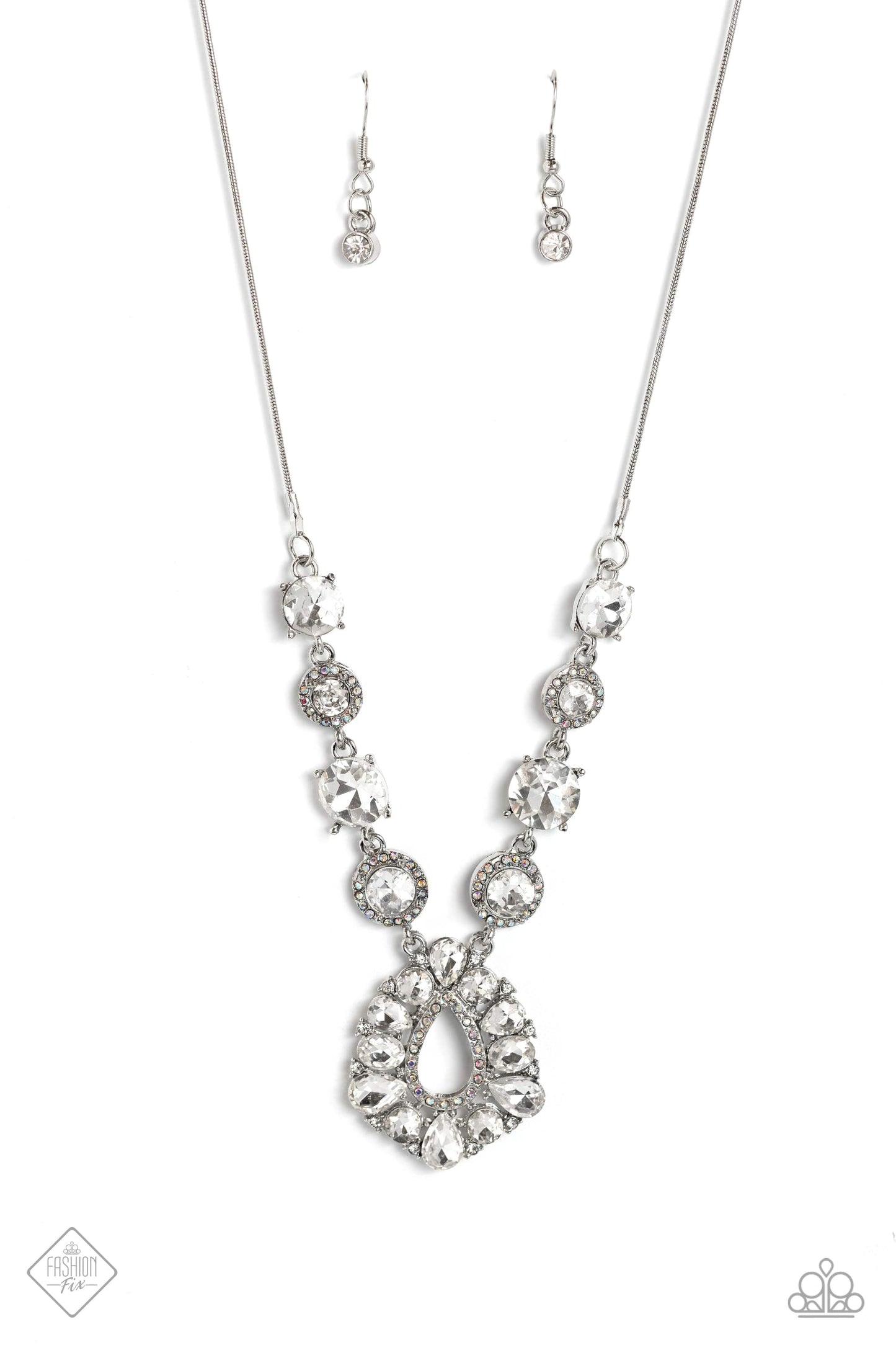 Paparazzi Necklace ~ RAREST in the Land - White