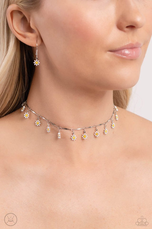 Delicate Display - White - Paparazzi Necklace Image