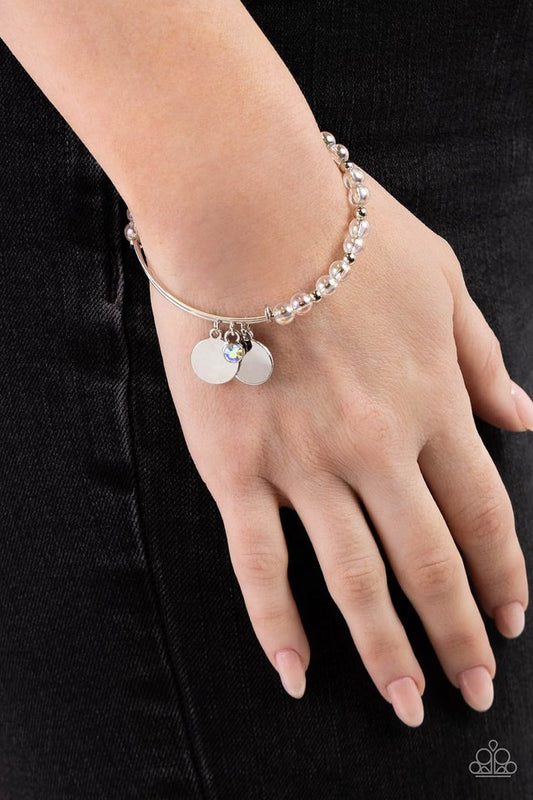 Bodacious Beacon - White - Paparazzi Bracelet Image