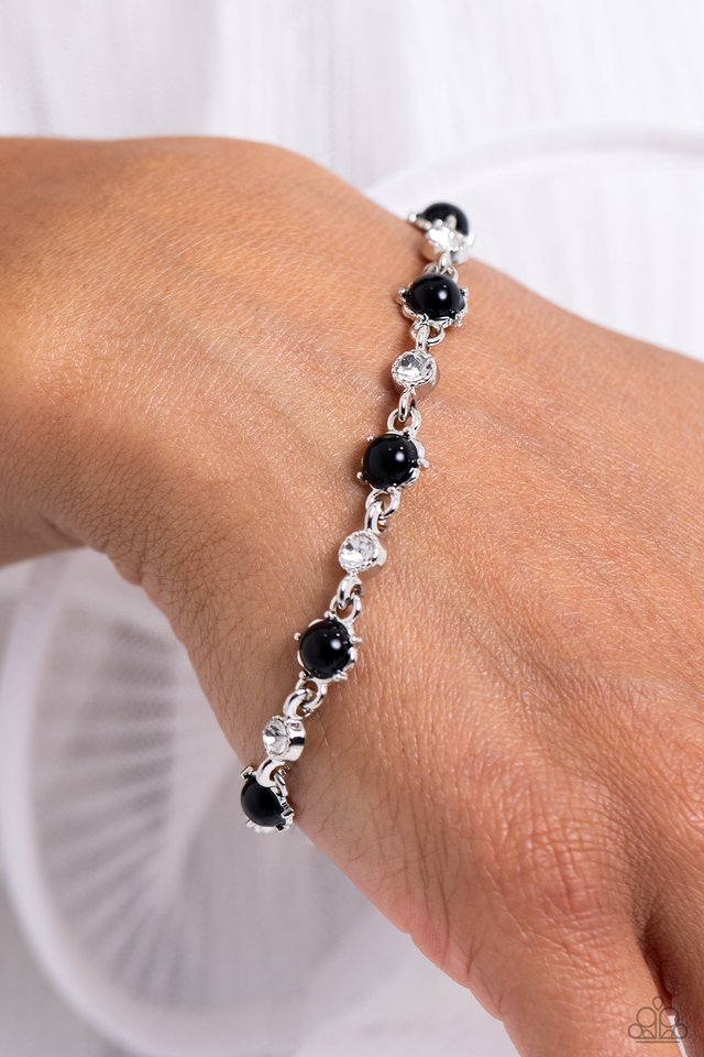 Particularly Pronged - Black - Paparazzi Bracelet Image