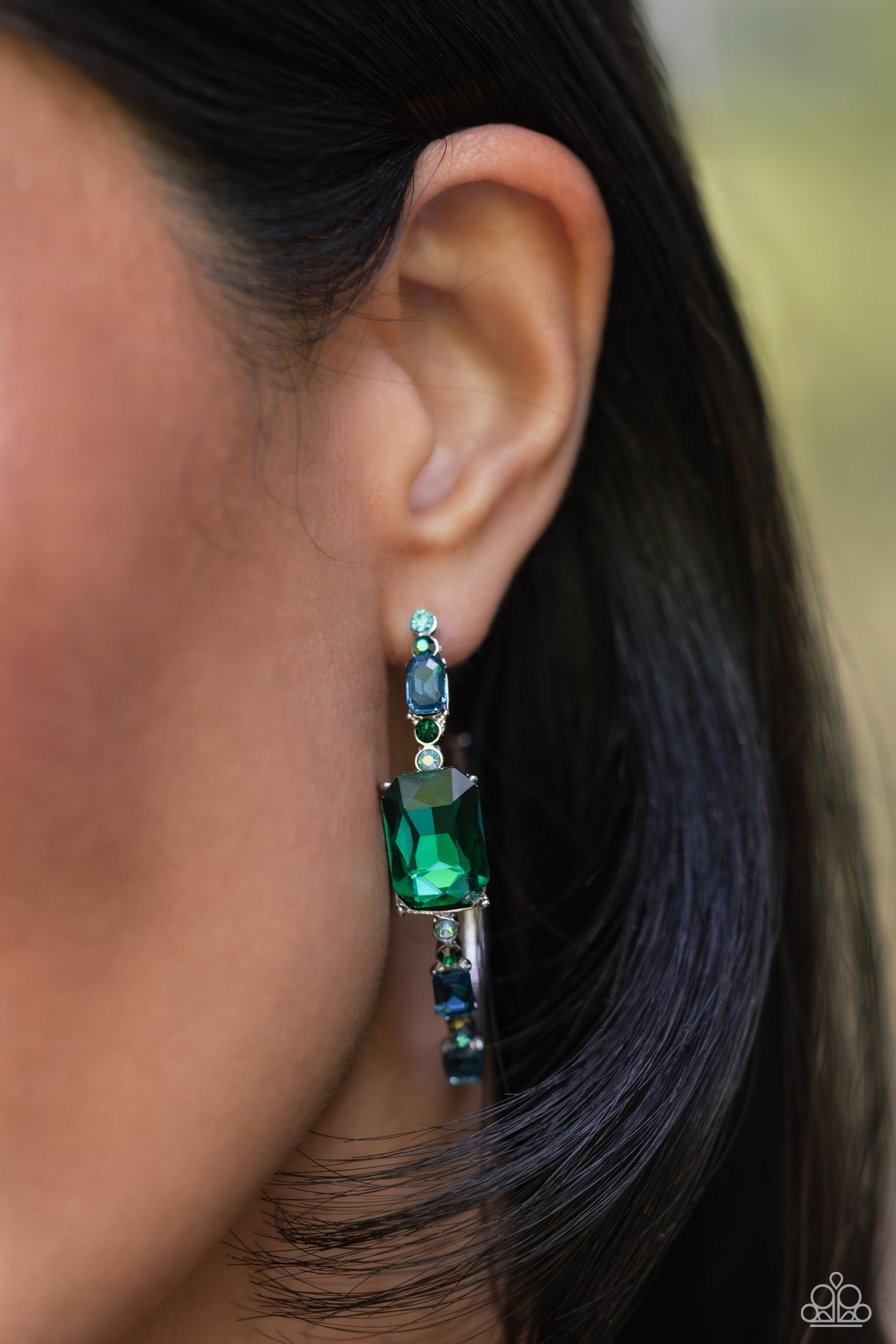 Paparazzi Earring ~ Elite Ensemble - Green