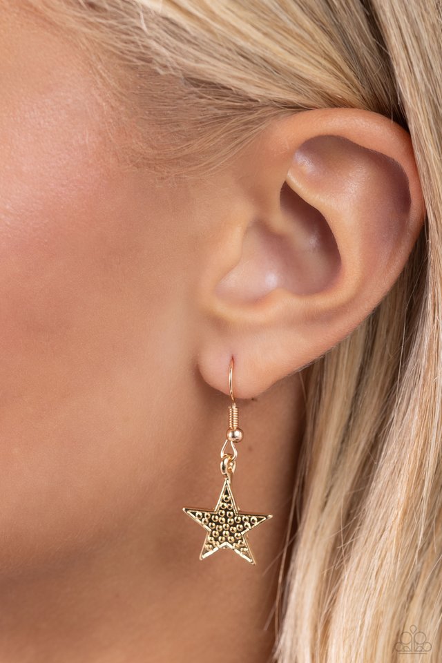 Reach for the Stars - Gold - Paparazzi Necklace Image