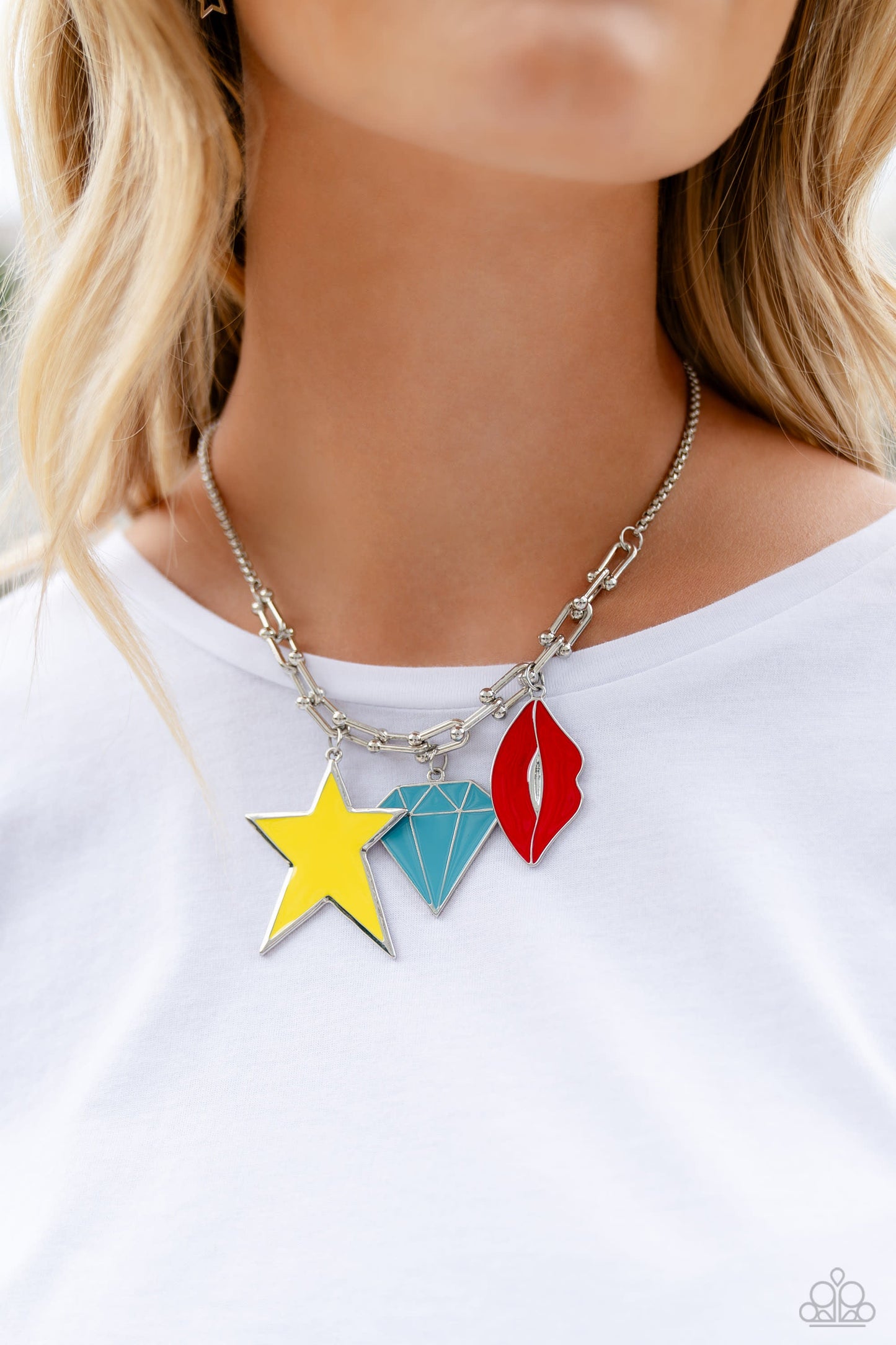 Paparazzi Necklace ~ Scouting Shapes - Multi