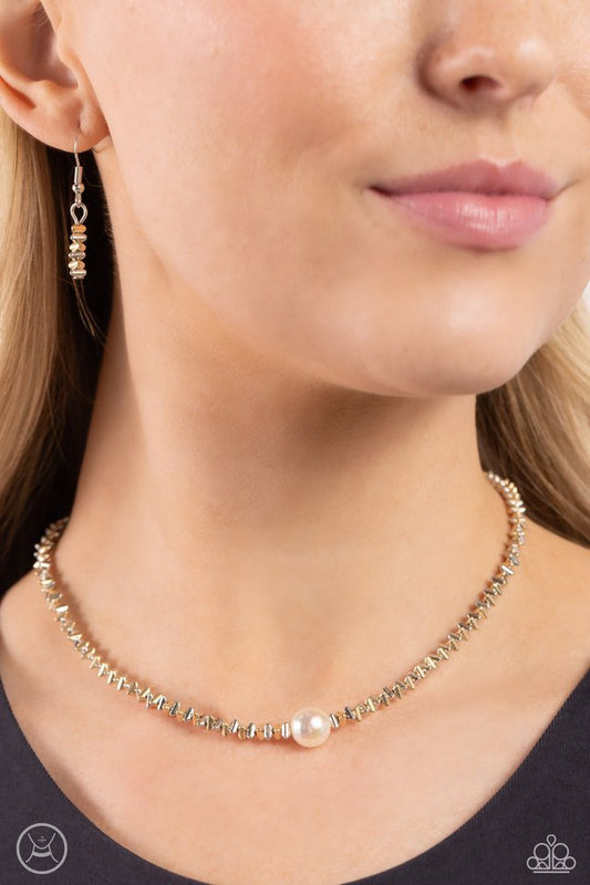 Tasteful Triangles - Multi - Paparazzi Necklace Image