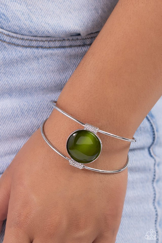Candescent Cats Eye - Green - Paparazzi Bracelet Image