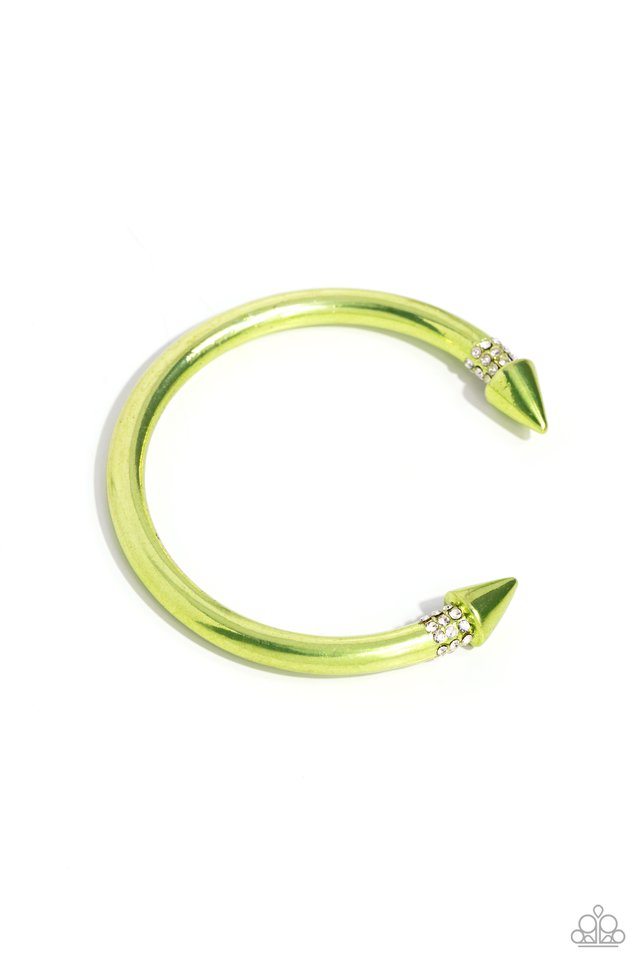 Punky Plot Twist - Green - Paparazzi Bracelet Image