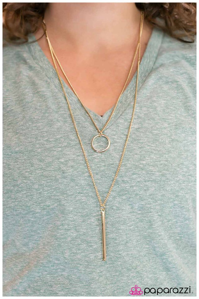 Paparazzi Necklace ~ Plain As Day - Gold