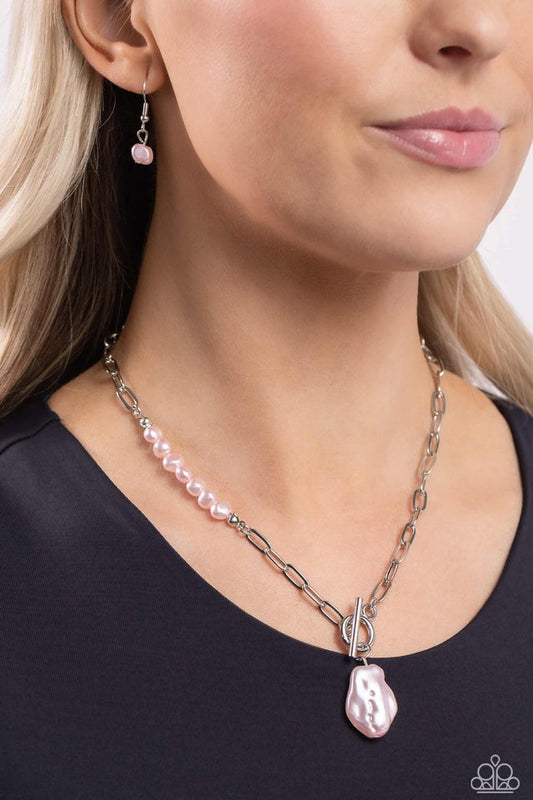 Courting Cosmopolitan - Pink - Paparazzi Necklace Image