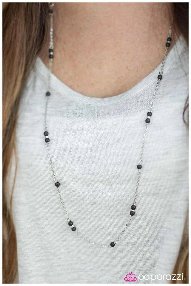 Paparazzi Necklace ~ Desert Diablo - Black