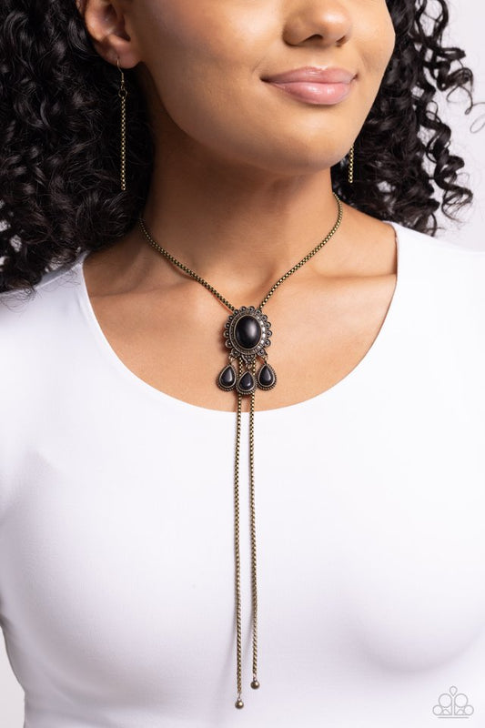 Seize the Serenity - Brass - Paparazzi Necklace Image