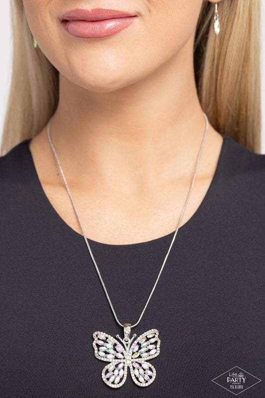 Fame and FLUTTER - Multi - Paparazzi Necklace Image