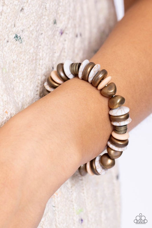 Harmoniously High-End - Brass - Paparazzi Bracelet Image