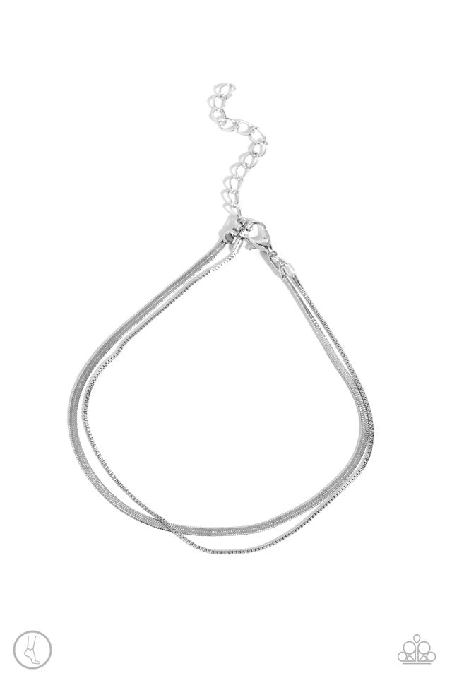 Glistening Gauge - Silver - Paparazzi Bracelet Image