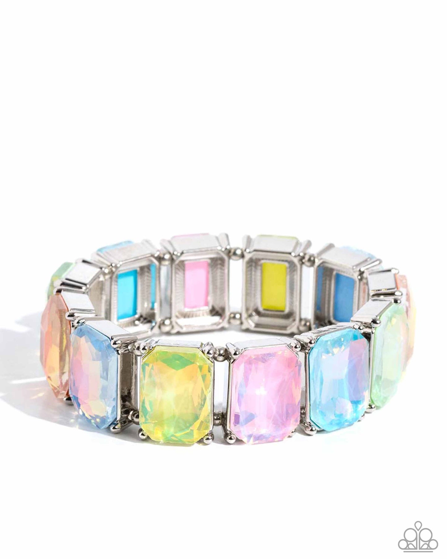 Paparazzi Bracelet ~ Glamorous Getaway - Multi