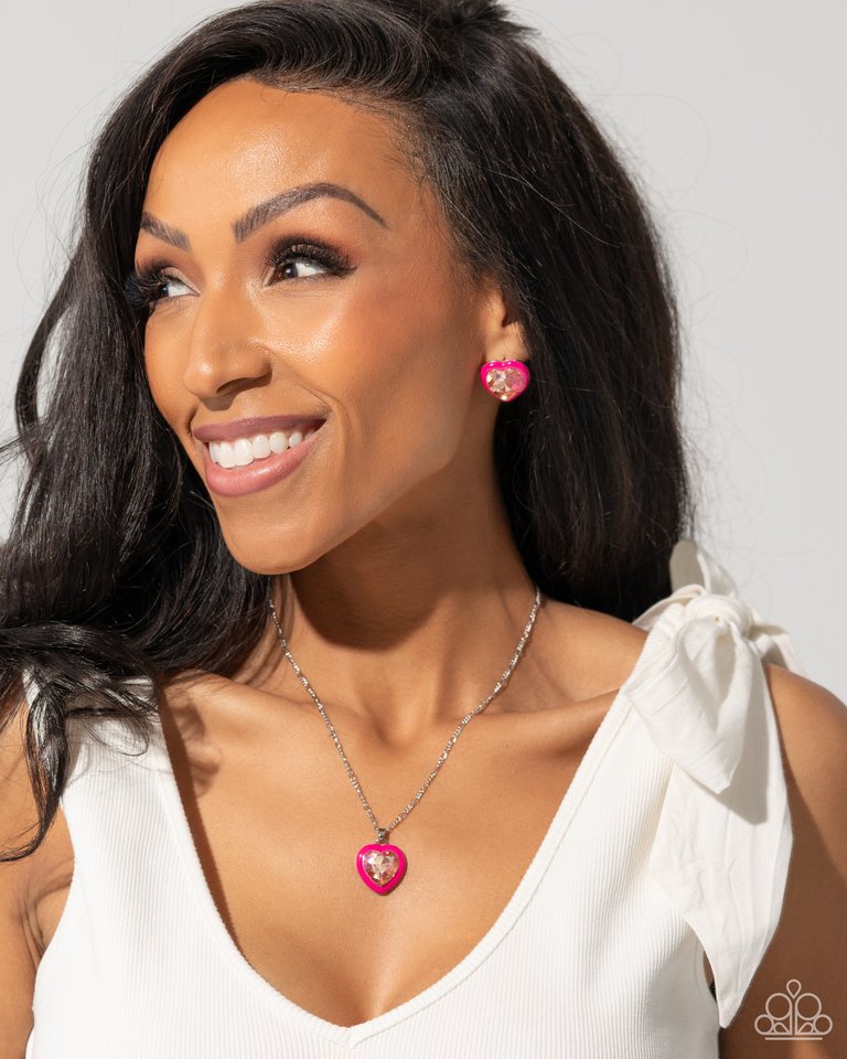 Heartfelt Haute - Pink - Paparazzi Earring Image