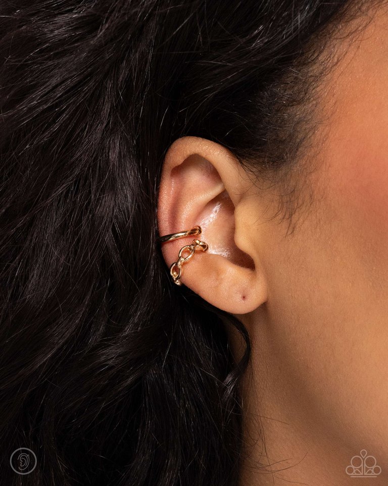 Barbell Beauty - Gold - Paparazzi Earring Image